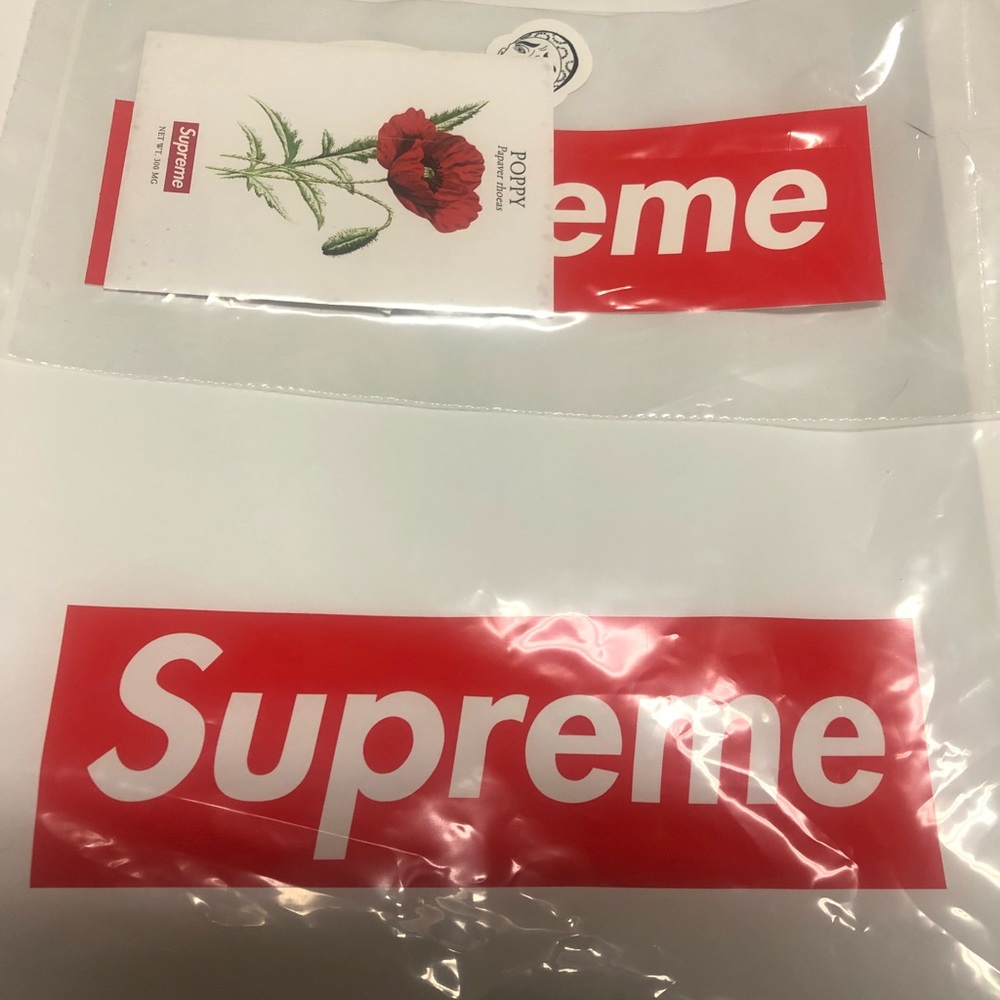 Meet your Posher, Tolby